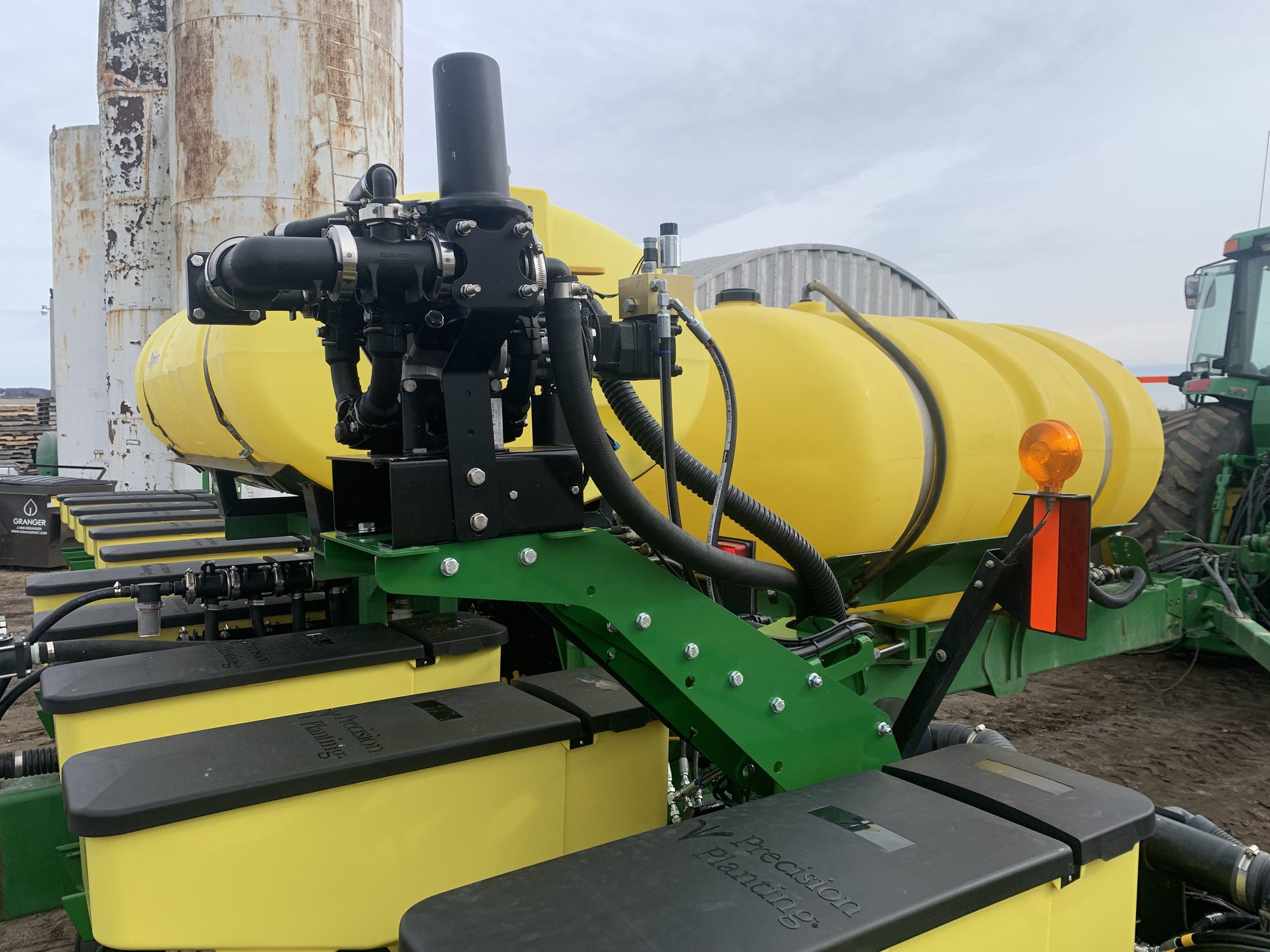 John Deere 1770NT — 30" — 16R — project photo 21
