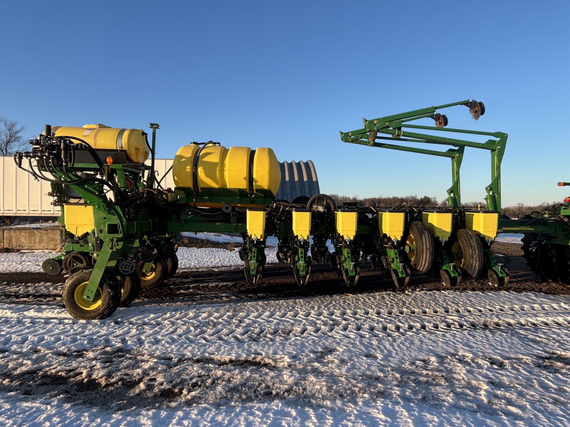 John Deere 1770NT — 30" — 24R — project photo 27