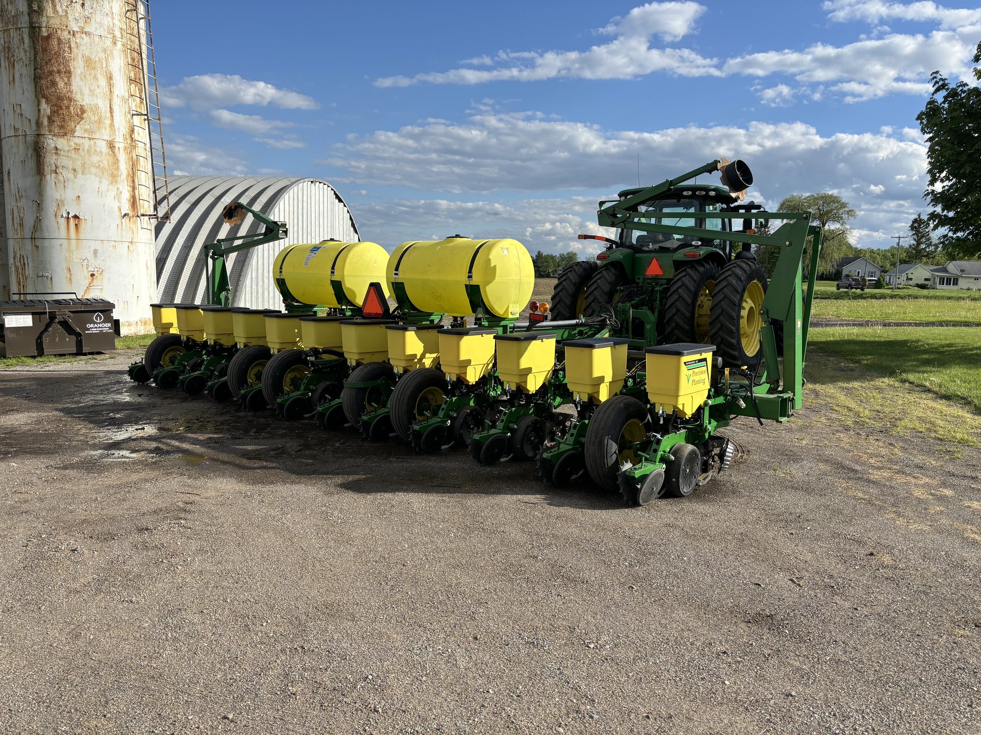 John Deere 7200 — 30" — 12R — project photo 38