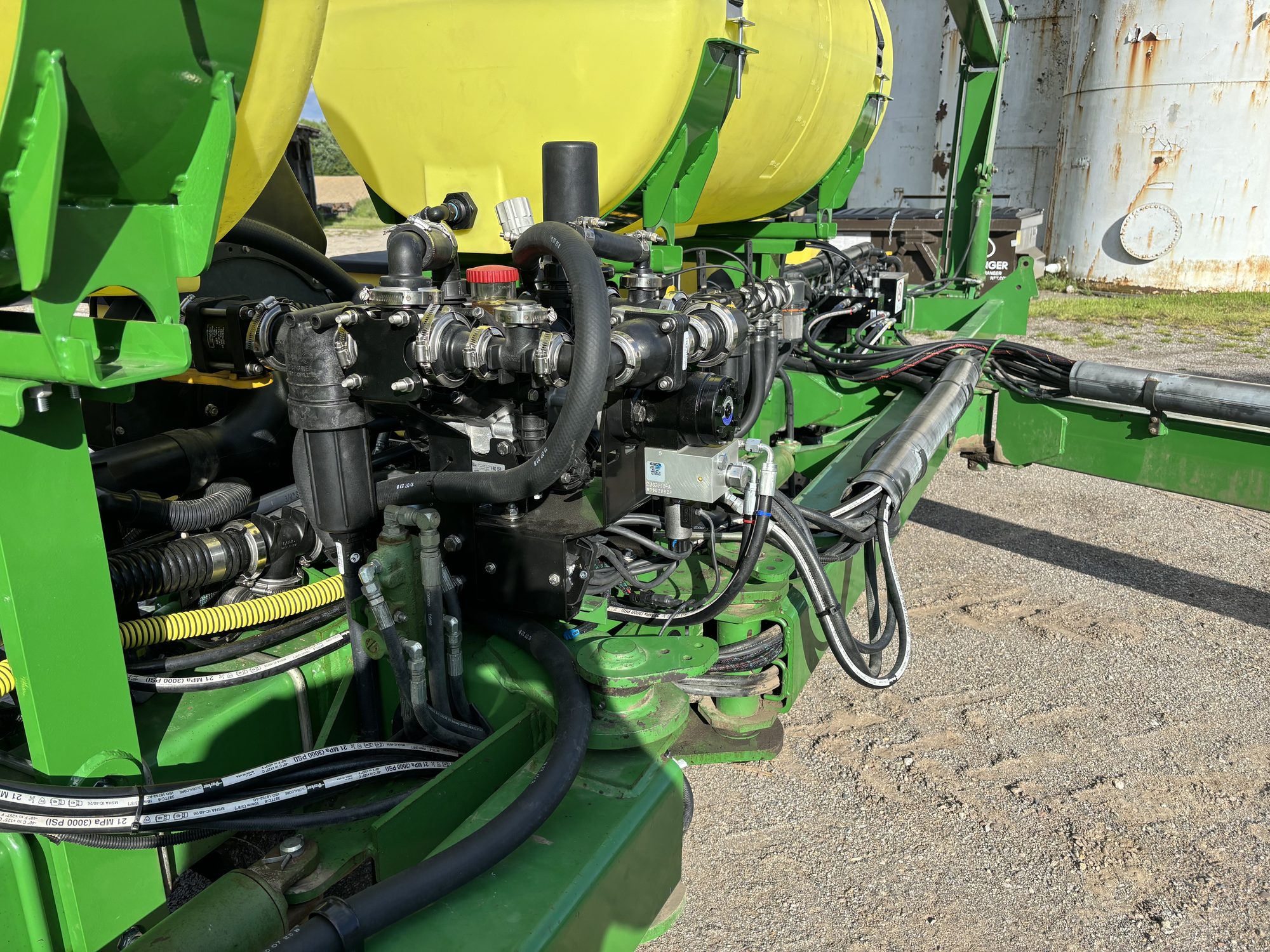 John Deere 7200 — 30" — 12R — project photo 44